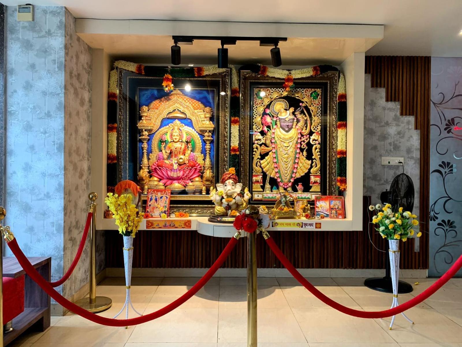 Hotel Lake View Grand Lucknow Eksteriør bilde